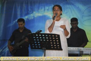 Valaichenai-Crusade-July-2012-4-min